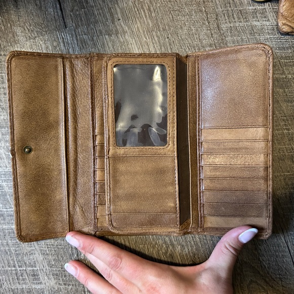 Roots tribe wallet - Picture 2 of 2